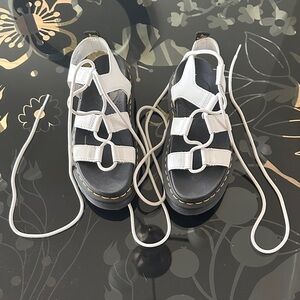Dr. Martin Natilla White Gladiator Lace-Up Platform Sandals Size 6
